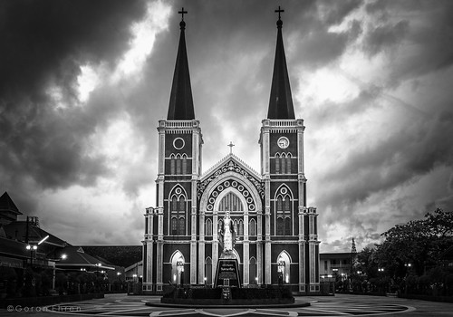 https://mdw-travel-data-us-east-1.s3.amazonaws.com/img/country/Taiwan/Immaculate-Conception-Cathedral/img_02.jpg