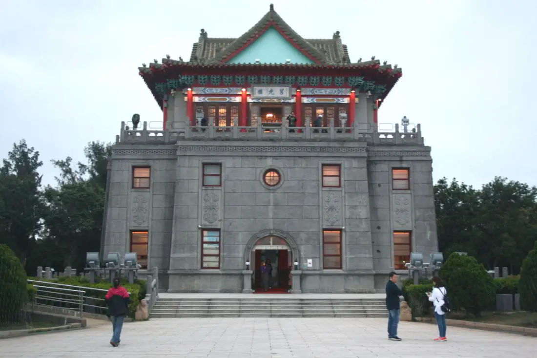 https://mdw-travel-data-us-east-1.s3.amazonaws.com/img/country/Taiwan/Juguang-Tower/img_00.jpg