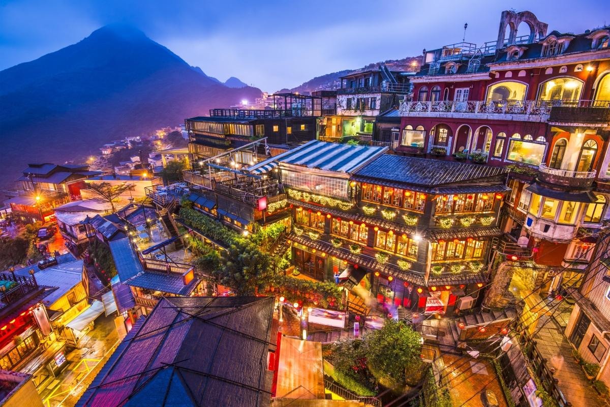 https://mdw-travel-data-us-east-1.s3.amazonaws.com/img/country/Taiwan/Juguanglou-Art-Village/img_01.jpg