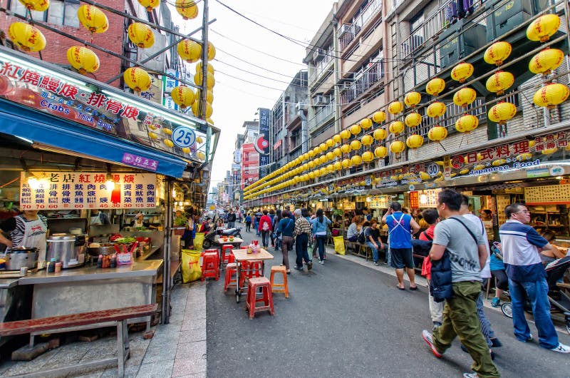 https://mdw-travel-data-us-east-1.s3.amazonaws.com/img/country/Taiwan/Keelung-Miaokou-Night-Market/img_03.jpg