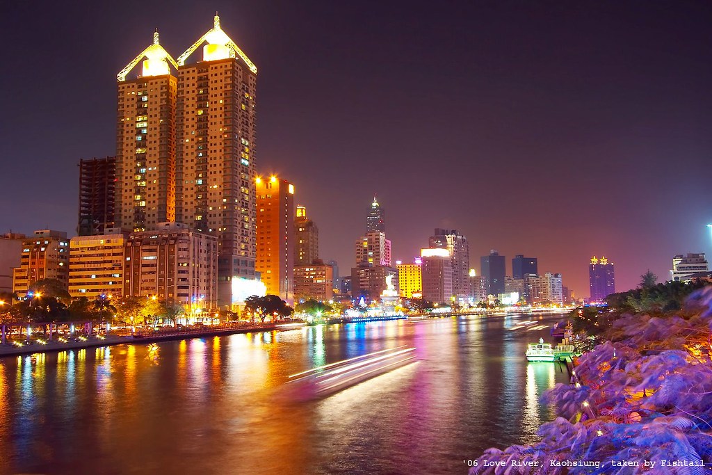 https://mdw-travel-data-us-east-1.s3.amazonaws.com/img/country/Taiwan/Love-River/img_02.jpg