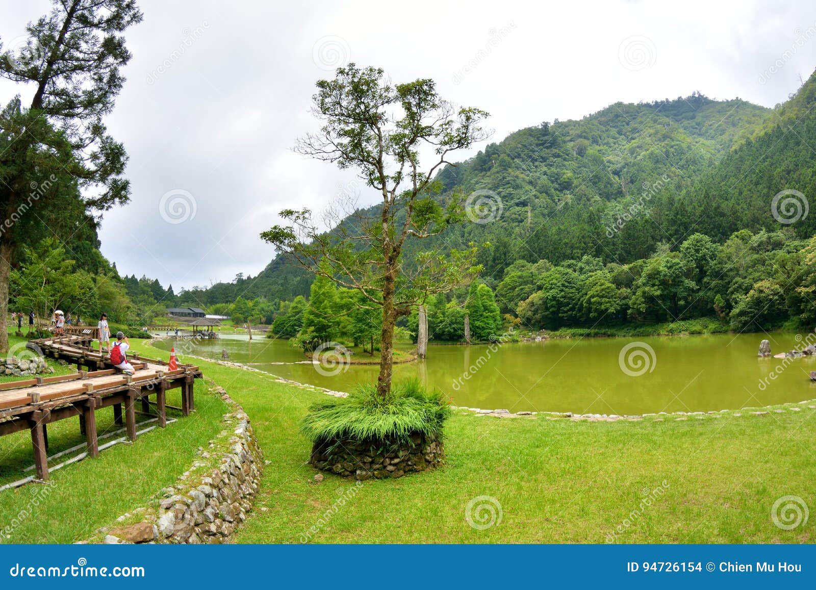 https://mdw-travel-data-us-east-1.s3.amazonaws.com/img/country/Taiwan/Mingchi-Forest-Recreation-Area/img_02.jpg