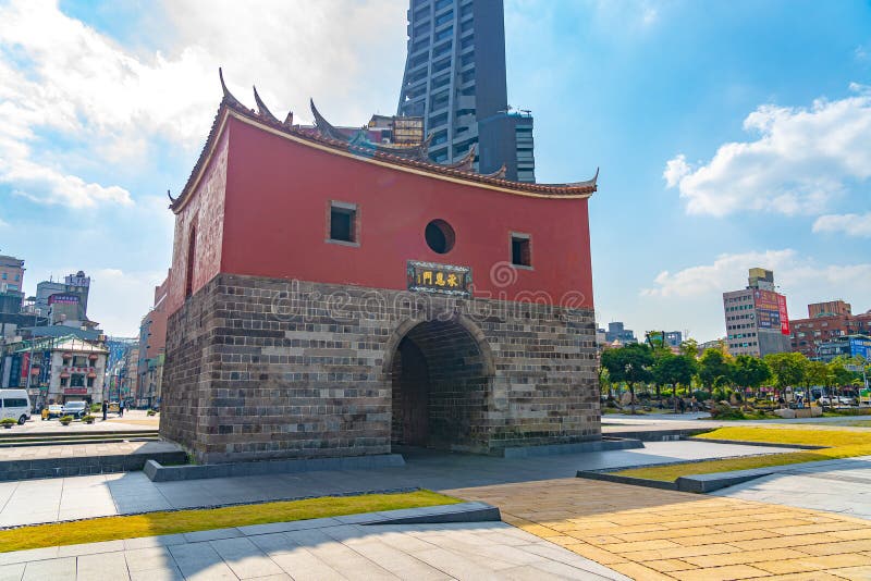 https://mdw-travel-data-us-east-1.s3.amazonaws.com/img/country/Taiwan/North-Gate/img_03.jpg
