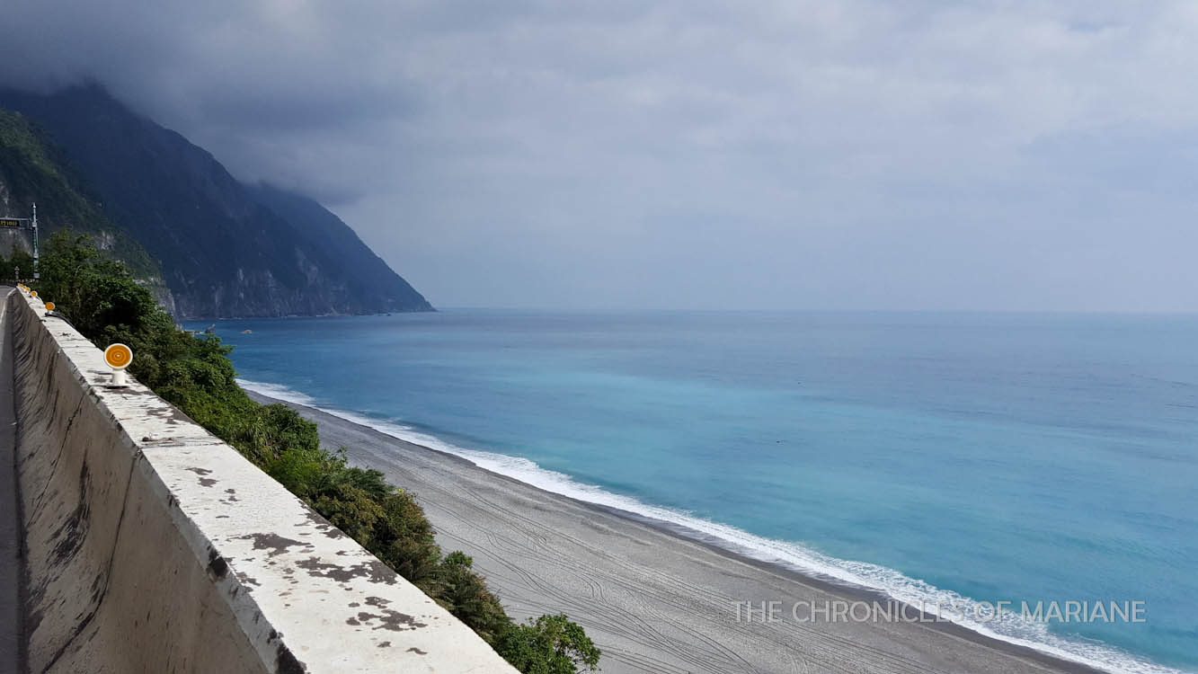 https://mdw-travel-data-us-east-1.s3.amazonaws.com/img/country/Taiwan/Qingshui-Cliff/img_03.jpg