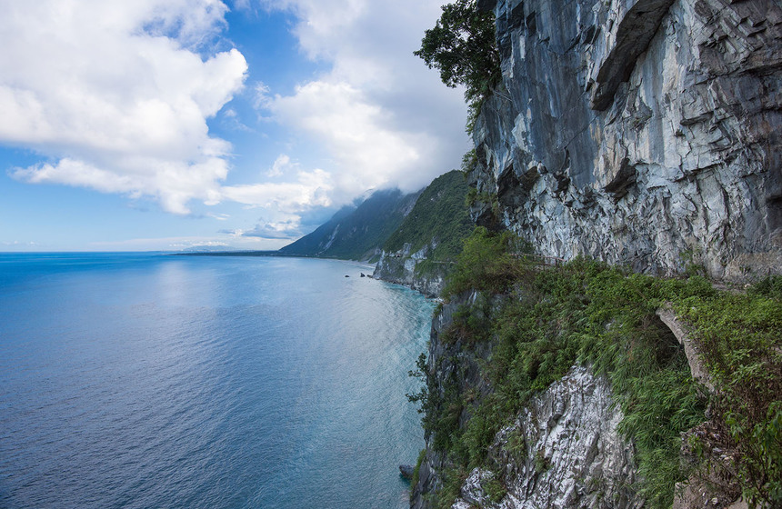 https://mdw-travel-data-us-east-1.s3.amazonaws.com/img/country/Taiwan/Qingshui-Cliff/img_04.jpg
