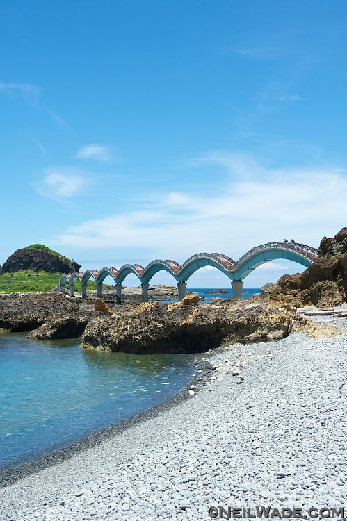 https://mdw-travel-data-us-east-1.s3.amazonaws.com/img/country/Taiwan/Sanxiantai/img_02.jpg