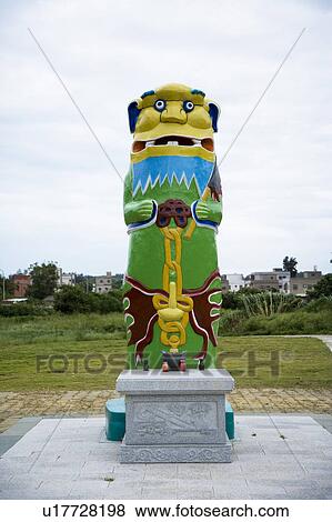 https://mdw-travel-data-us-east-1.s3.amazonaws.com/img/country/Taiwan/Shishan-Wind-Lion-God-and-Jinhu-Beach-Park/img_02.jpg