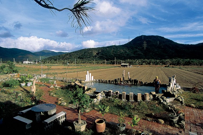 https://mdw-travel-data-us-east-1.s3.amazonaws.com/img/country/Taiwan/Sichongxi-Hot-Springs/img_00.jpg