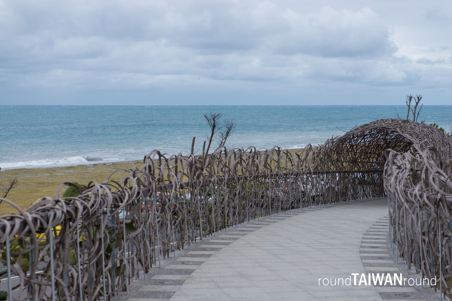 https://mdw-travel-data-us-east-1.s3.amazonaws.com/img/country/Taiwan/Taitung-Seashore-Park/img_03.jpg