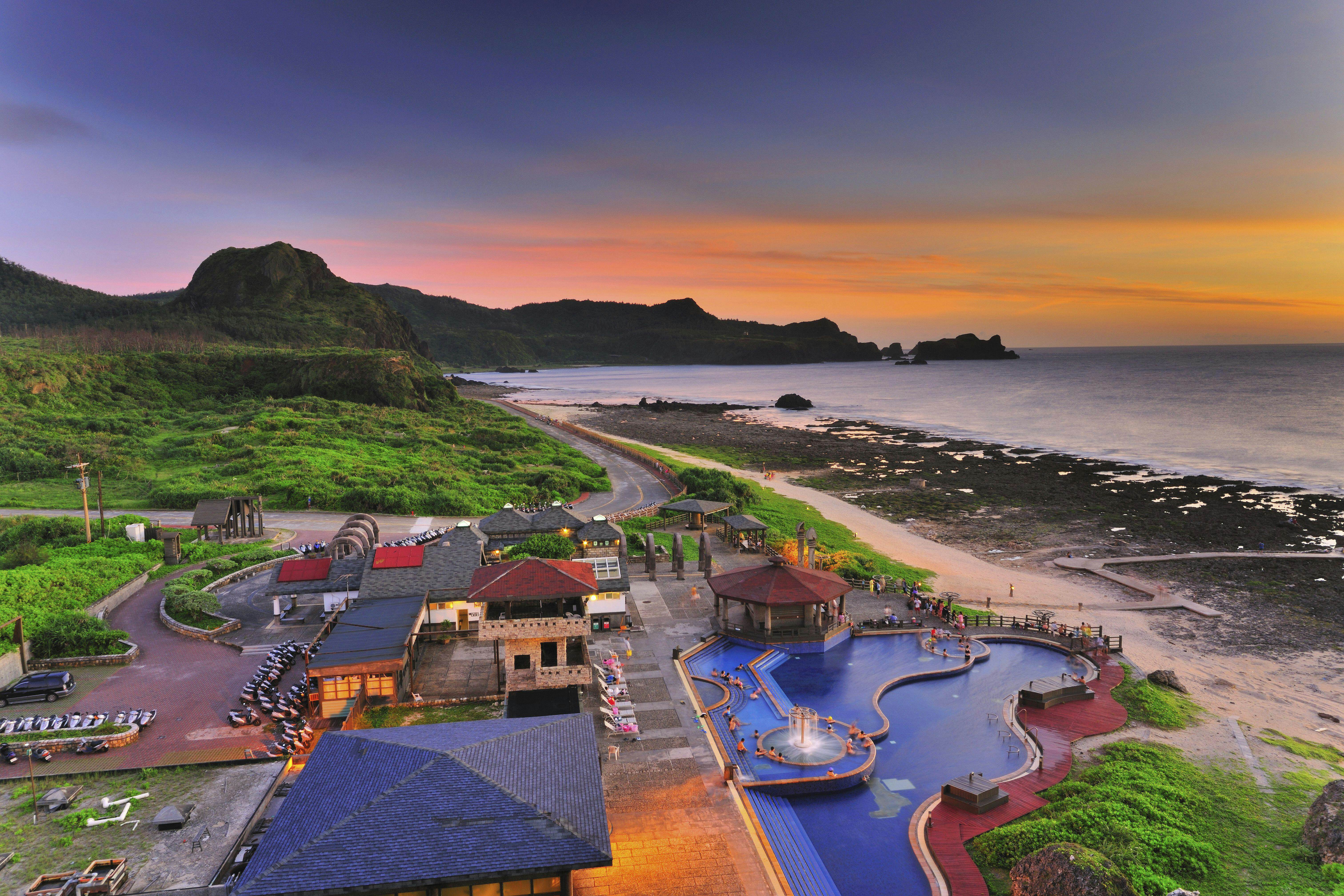 https://mdw-travel-data-us-east-1.s3.amazonaws.com/img/country/Taiwan/The-Green-Leaf-Sports-Park/img_01.jpg