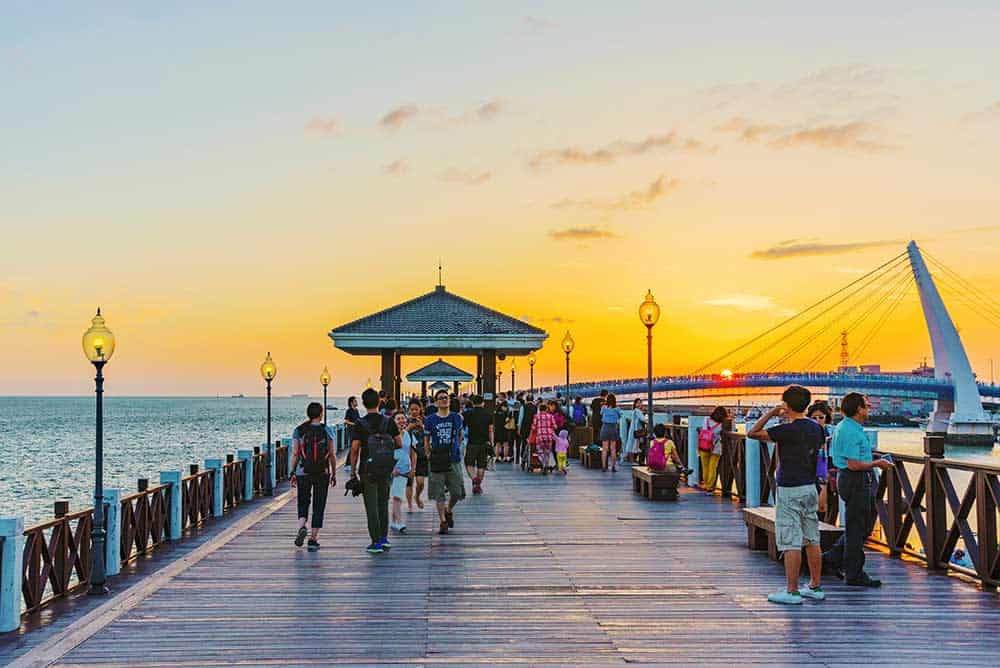 https://mdw-travel-data-us-east-1.s3.amazonaws.com/img/country/Taiwan/Wuqi-Fishermans-Wharf/img_02.jpg