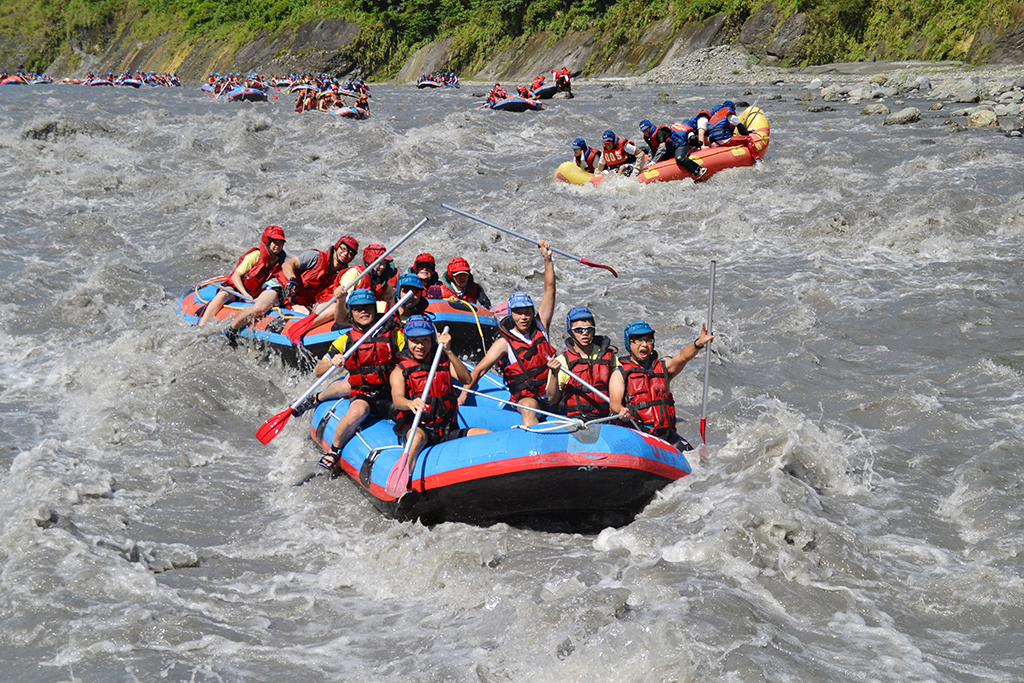 https://mdw-travel-data-us-east-1.s3.amazonaws.com/img/country/Taiwan/Wuwei-River-Rafting/img_03.jpg