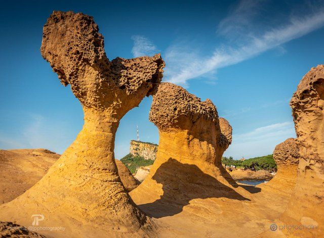 https://mdw-travel-data-us-east-1.s3.amazonaws.com/img/country/Taiwan/Yehliu-Geopark/img_01.jpg