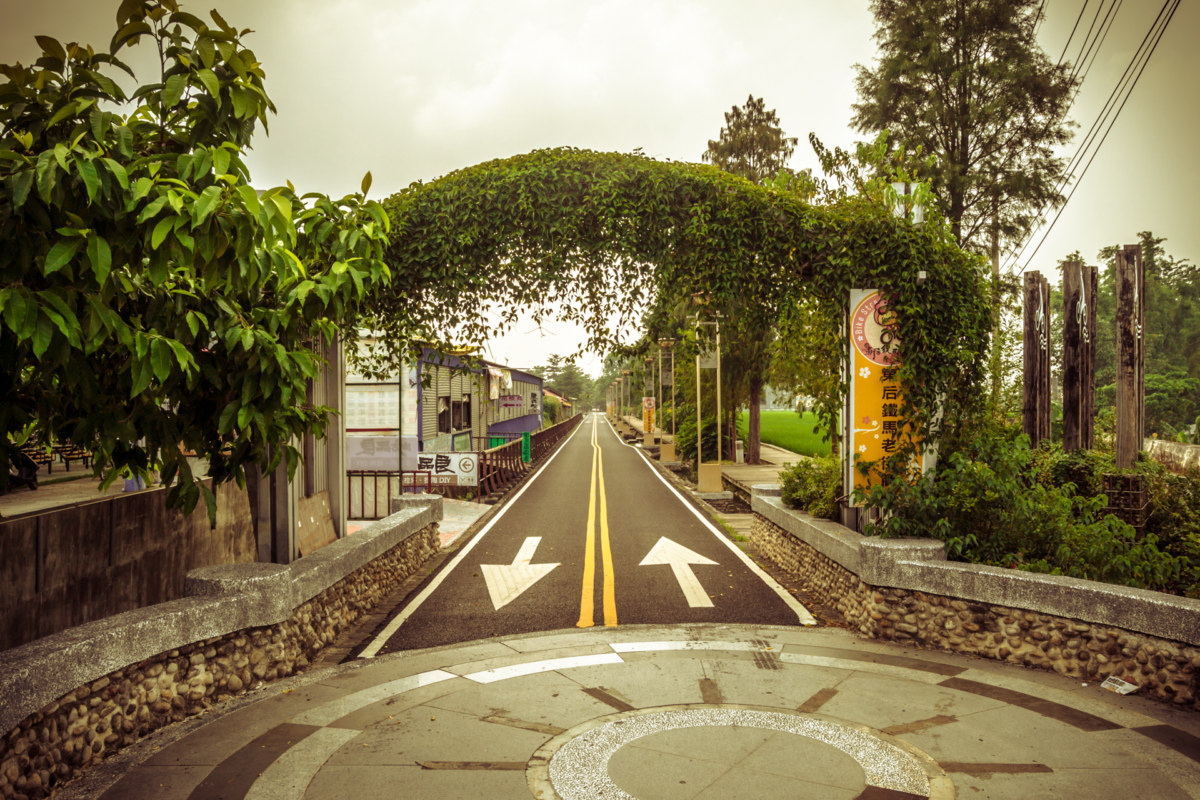 https://mdw-travel-data-us-east-1.s3.amazonaws.com/img/country/Taiwan/Yingzhuan-Road-Bicycle-Path/img_00.jpg