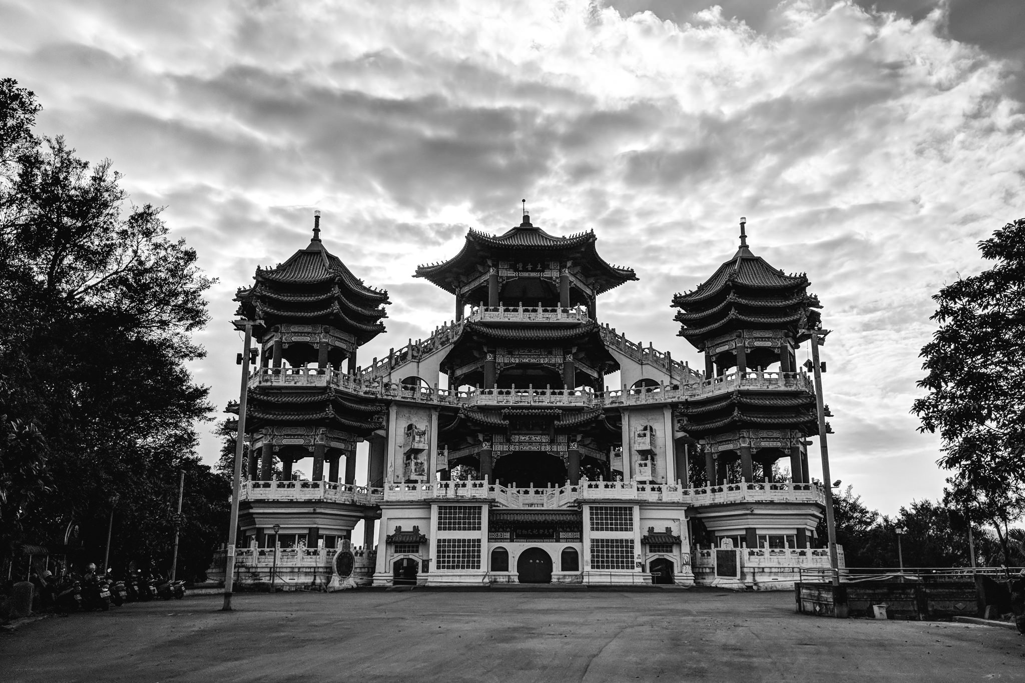 https://mdw-travel-data-us-east-1.s3.amazonaws.com/img/country/Taiwan/Zhuputan-Temple/img_00.jpg