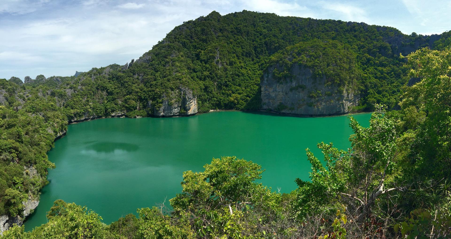 https://mdw-travel-data-us-east-1.s3.amazonaws.com/img/country/Thailand/Ang-Thong-National-Marine-Park/img_03.jpg