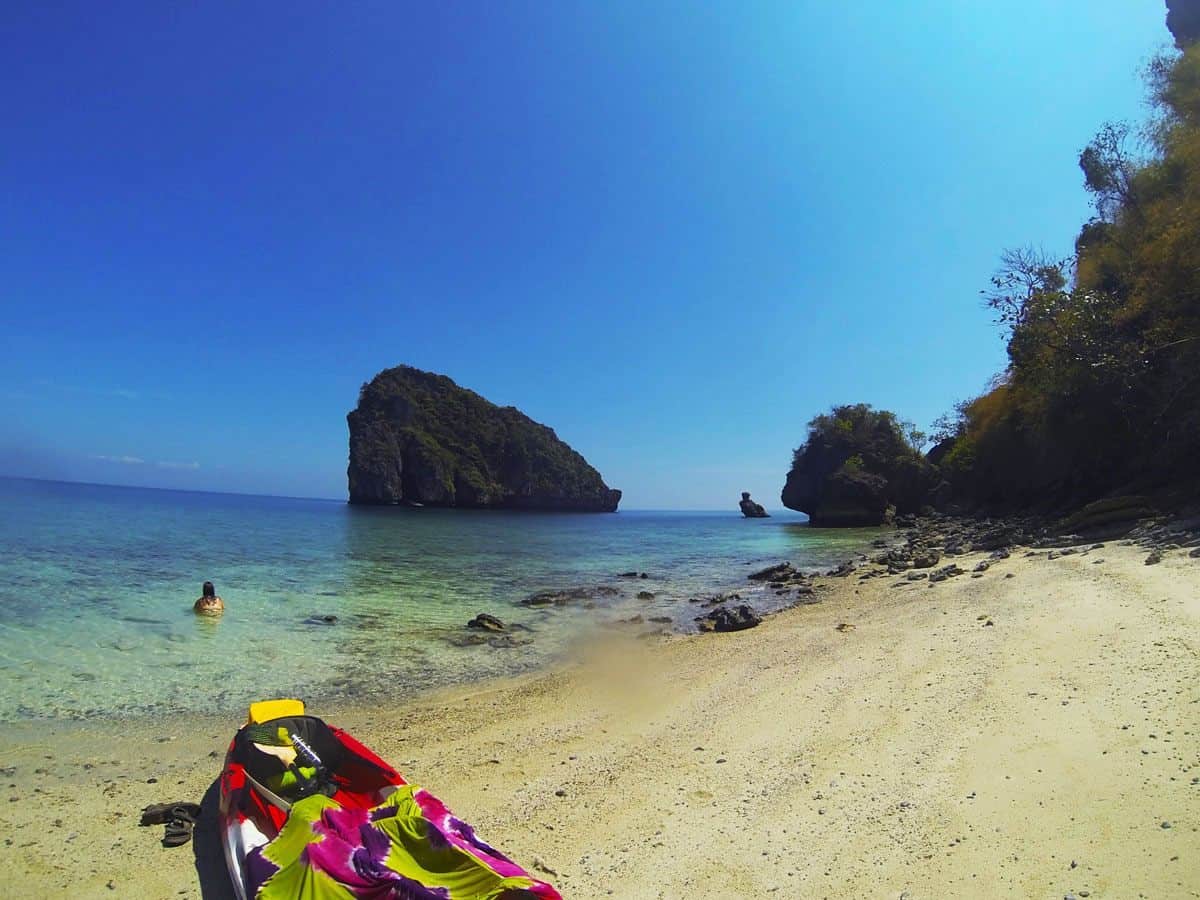 https://mdw-travel-data-us-east-1.s3.amazonaws.com/img/country/Thailand/Ao-Nang/img_04.jpg