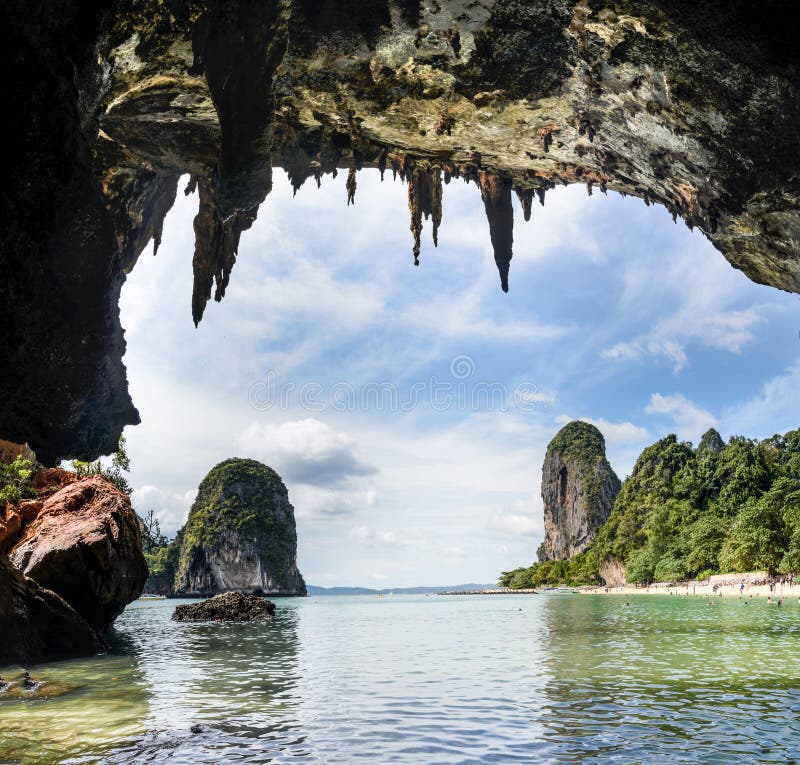 https://mdw-travel-data-us-east-1.s3.amazonaws.com/img/country/Thailand/Ao-Phra-Nang/img_01.jpg