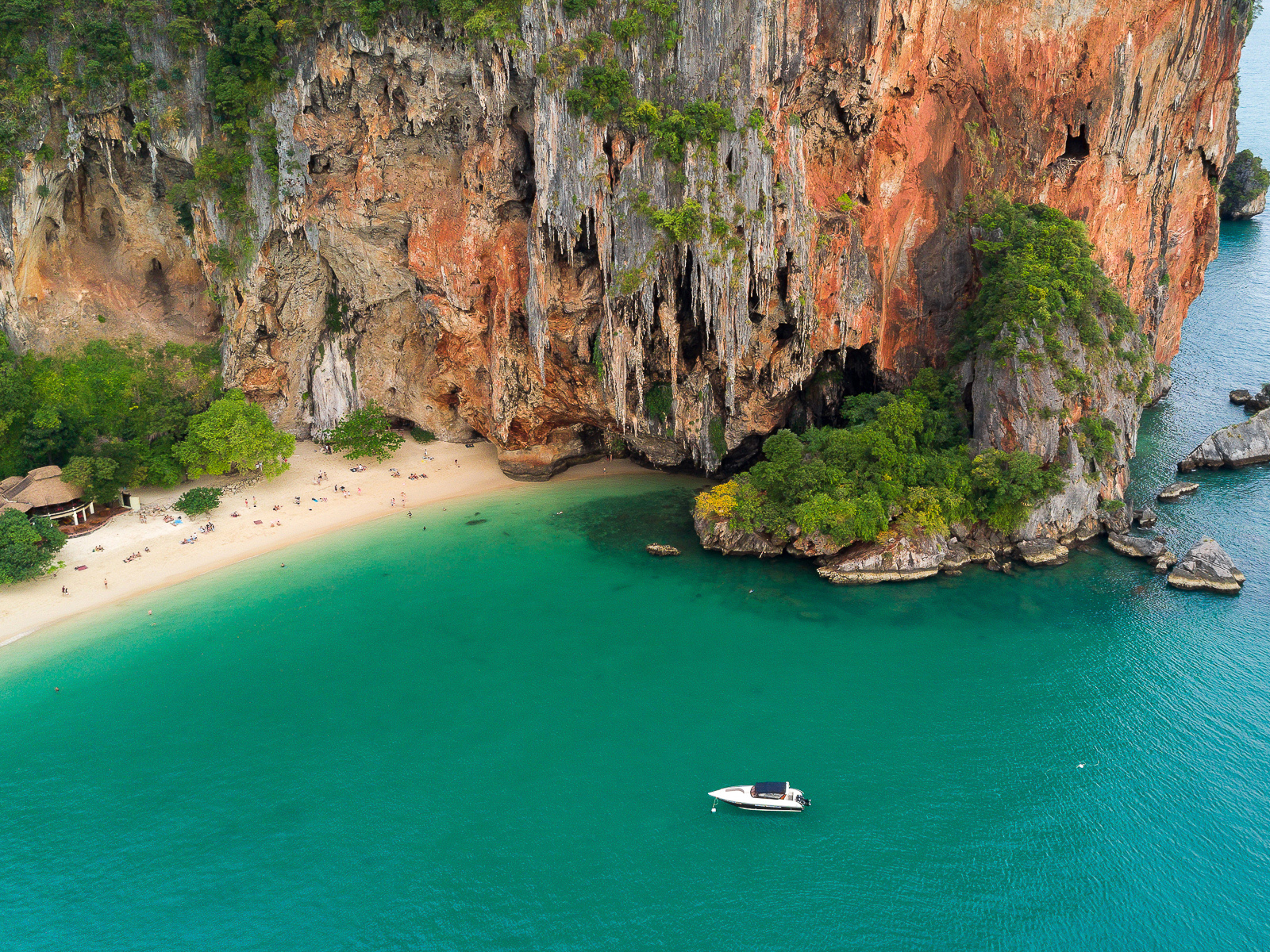 https://mdw-travel-data-us-east-1.s3.amazonaws.com/img/country/Thailand/Ao-Phra-Nang/img_02.jpg