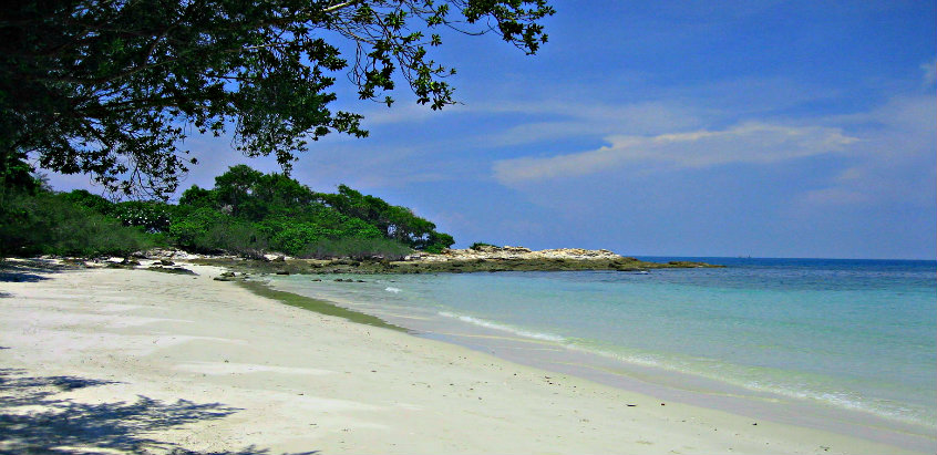 https://mdw-travel-data-us-east-1.s3.amazonaws.com/img/country/Thailand/Ban-Phe-Market/img_02.jpg