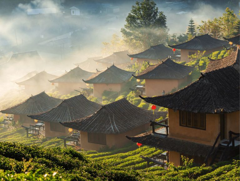 https://mdw-travel-data-us-east-1.s3.amazonaws.com/img/country/Thailand/Ban-Rak-Thai-Village/img_00.jpg