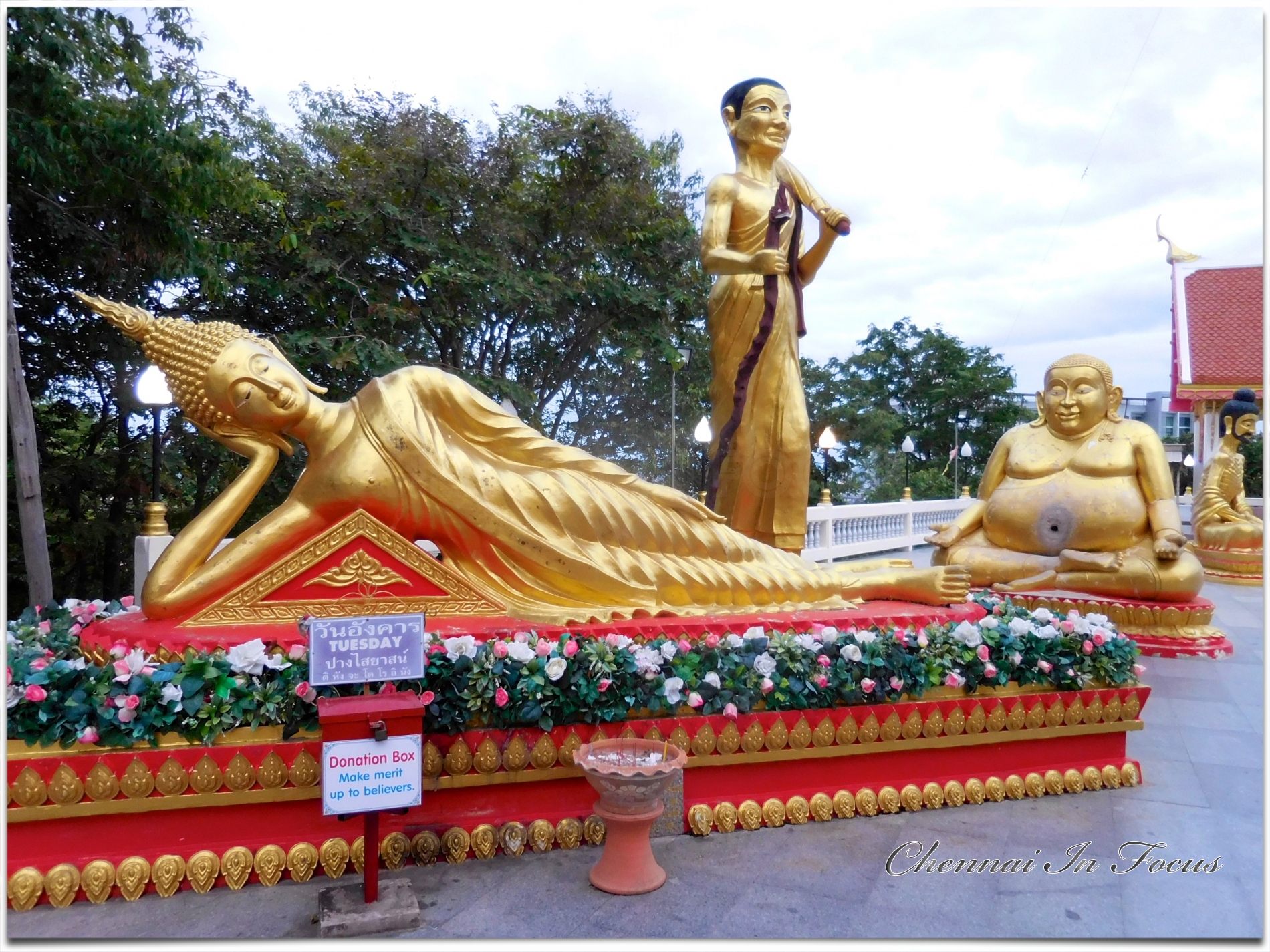 https://mdw-travel-data-us-east-1.s3.amazonaws.com/img/country/Thailand/Big-Buddha--Wat-Phra-Yai-/img_02.jpg