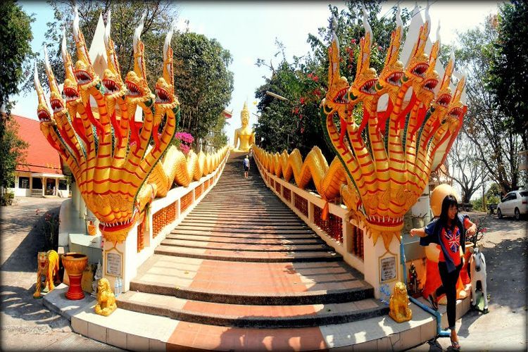 https://mdw-travel-data-us-east-1.s3.amazonaws.com/img/country/Thailand/Big-Buddha-Hill--Wat-Phra-Khao-Yai-/img_02.jpg