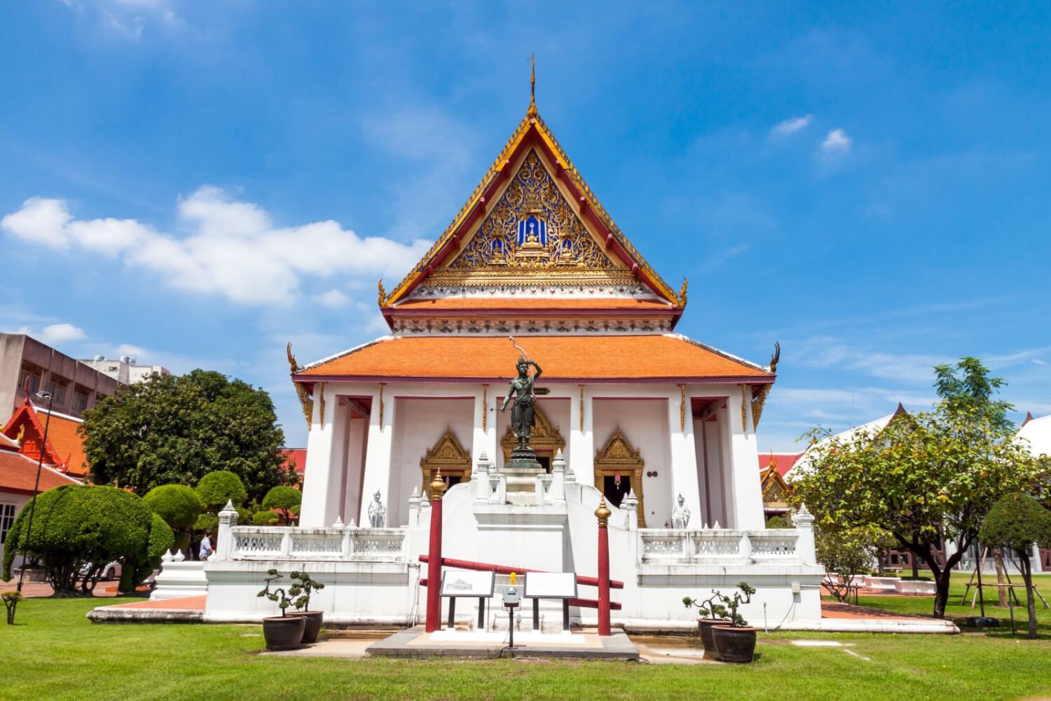 https://mdw-travel-data-us-east-1.s3.amazonaws.com/img/country/Thailand/Chiang-Mai-National-Museum/img_01.jpg