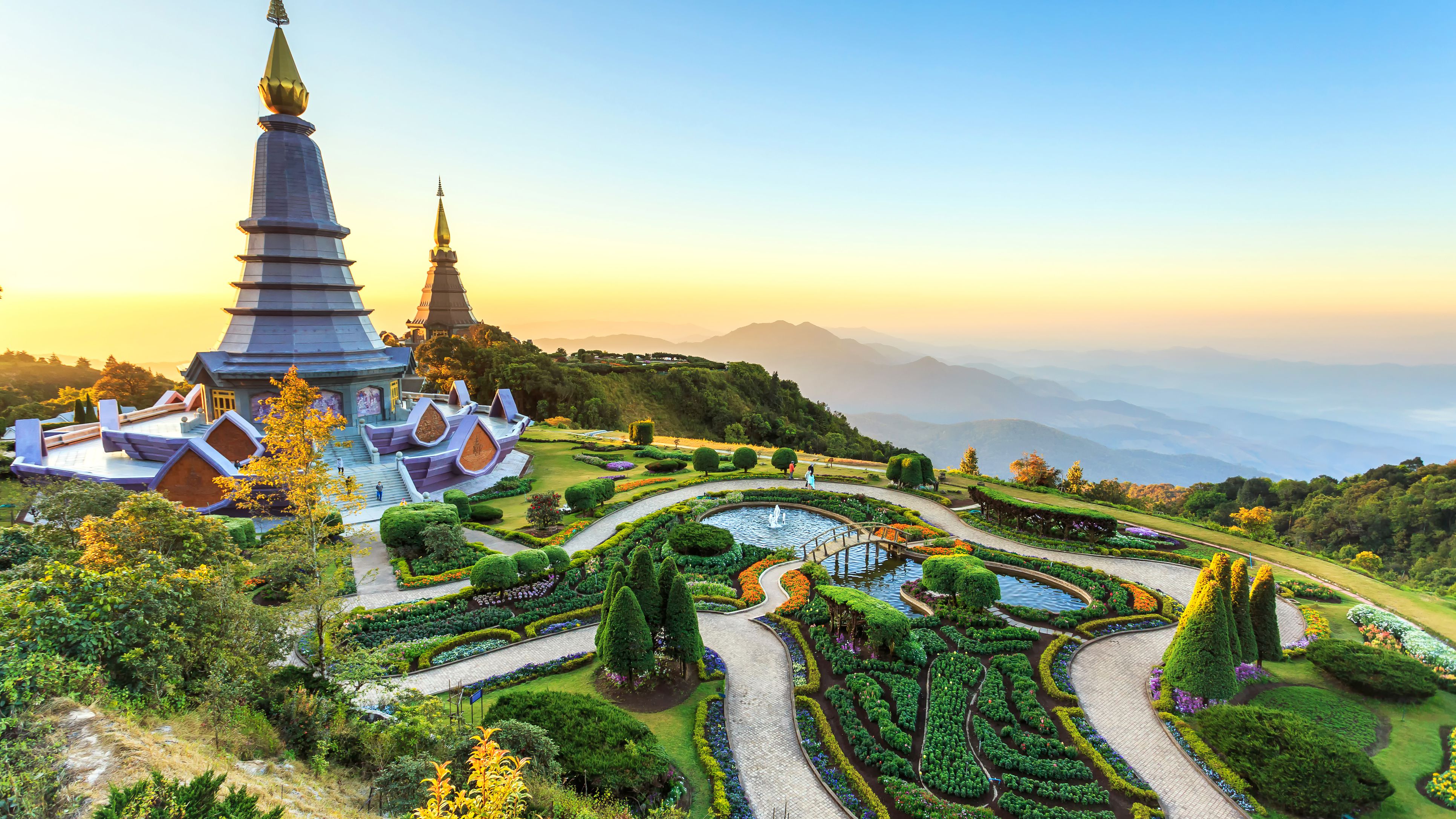 https://mdw-travel-data-us-east-1.s3.amazonaws.com/img/country/Thailand/Chiang-Mai-Zoo/img_00.jpg