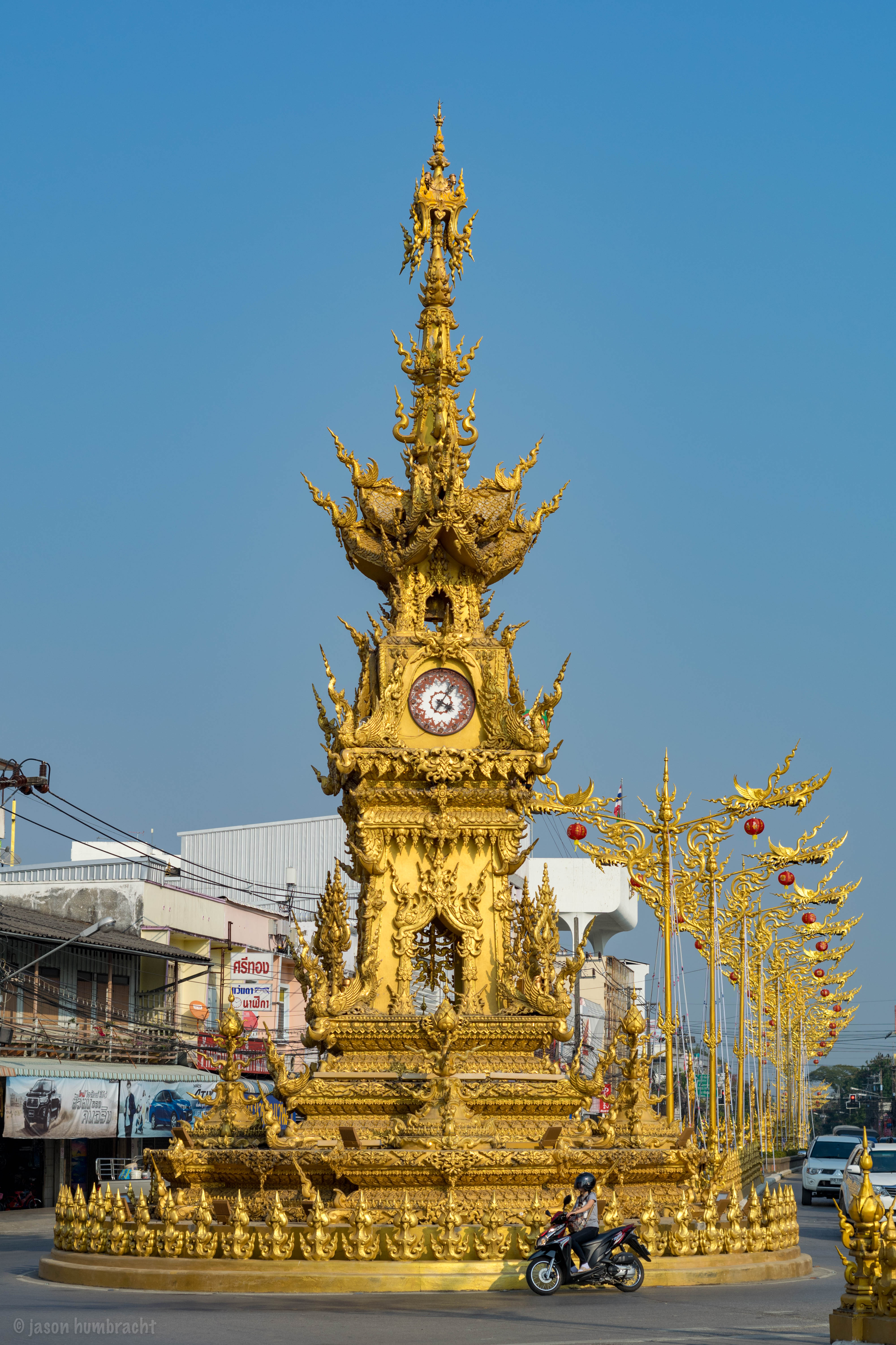 https://mdw-travel-data-us-east-1.s3.amazonaws.com/img/country/Thailand/Clock-Tower/img_01.jpg