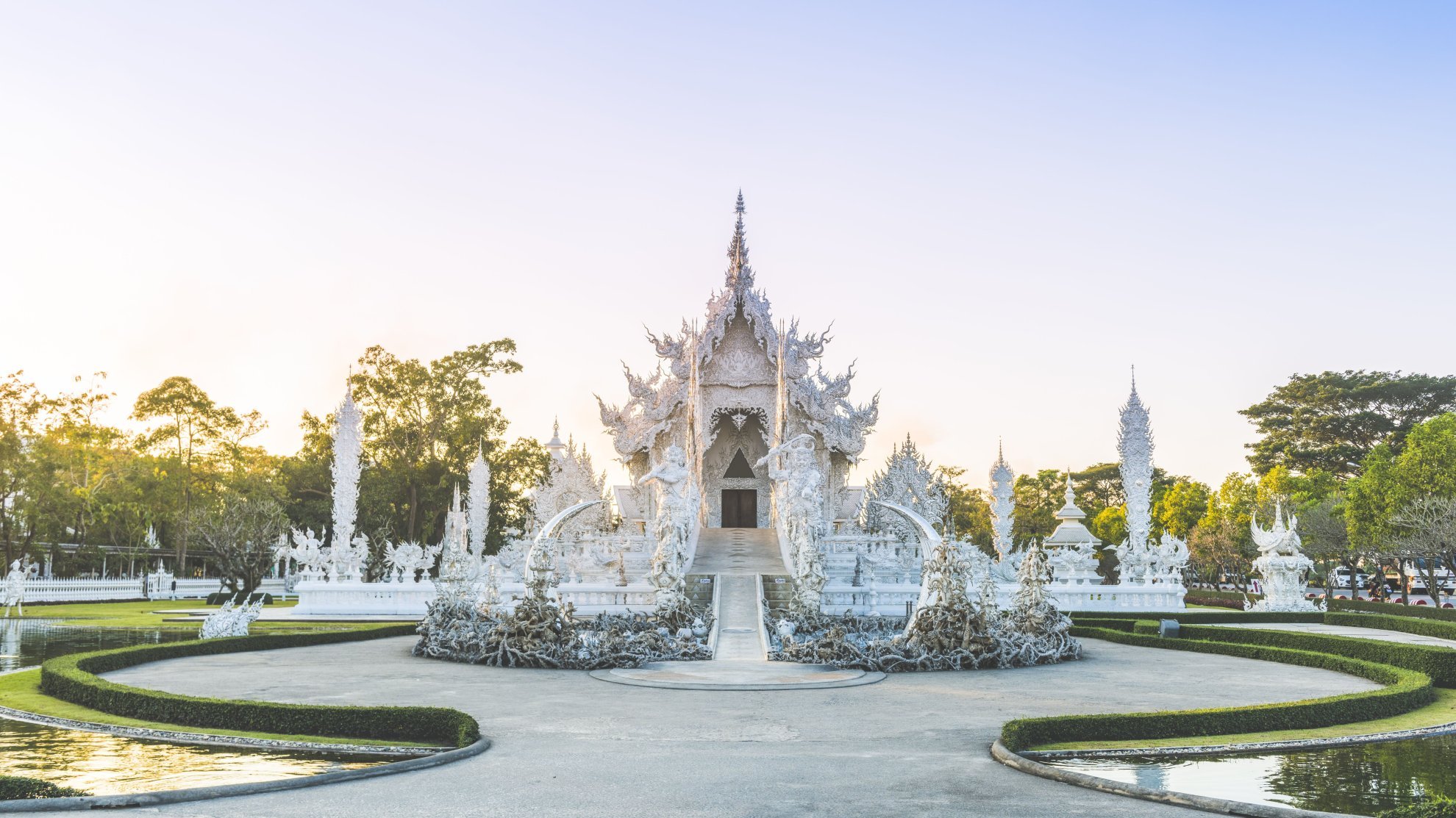 https://mdw-travel-data-us-east-1.s3.amazonaws.com/img/country/Thailand/Dairy-Home/img_00.jpg