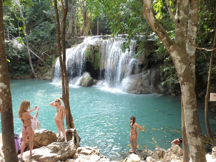 https://mdw-travel-data-us-east-1.s3.amazonaws.com/img/country/Thailand/Erawan-Waterfall/img_02.jpg