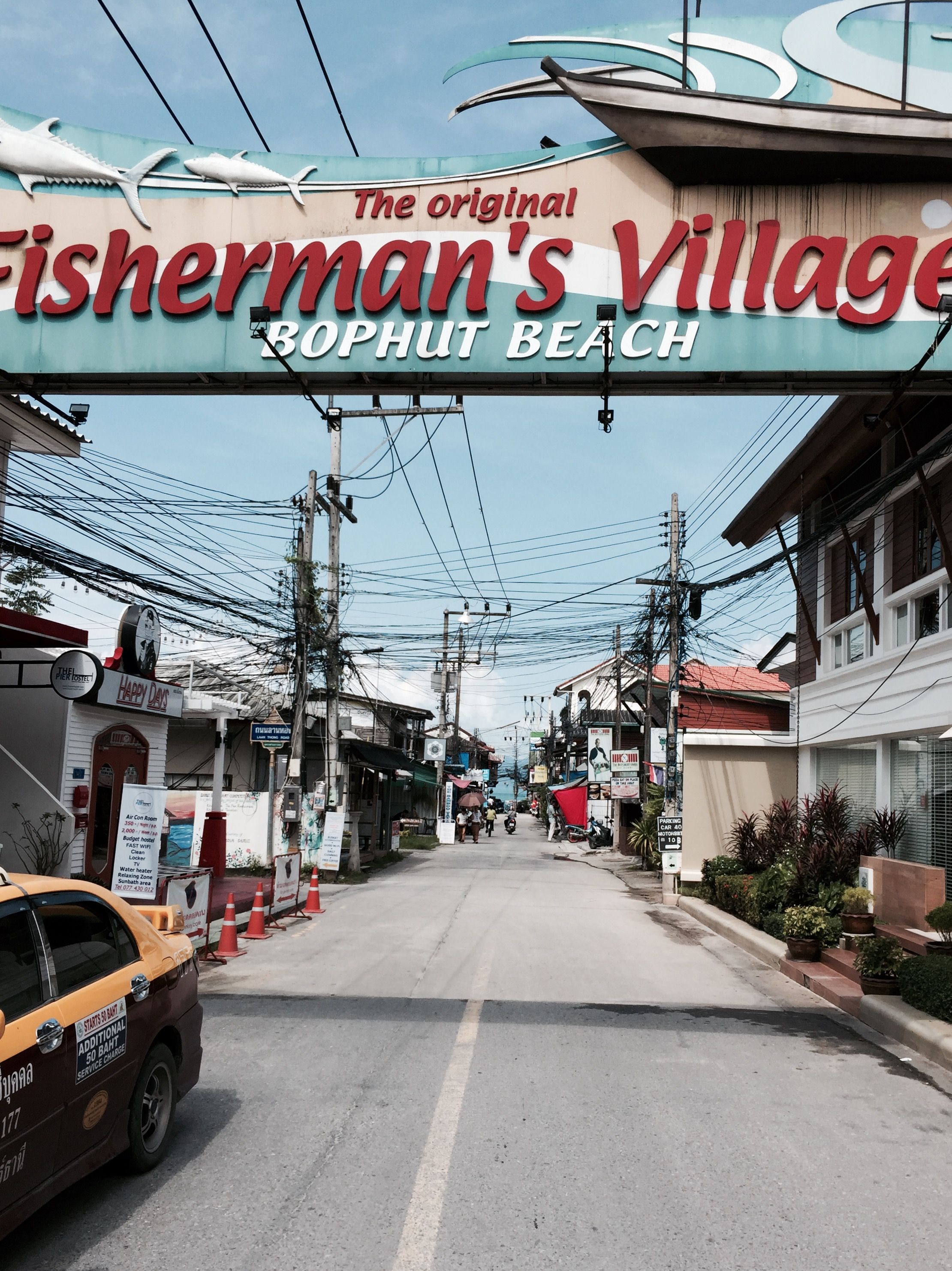 https://mdw-travel-data-us-east-1.s3.amazonaws.com/img/country/Thailand/Fishermans-Village/img_00.jpg