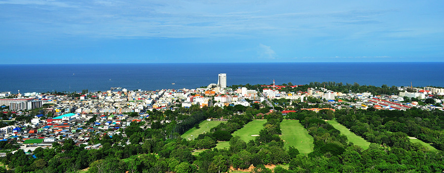 https://mdw-travel-data-us-east-1.s3.amazonaws.com/img/country/Thailand/Hin-Lek-Fai-Hill/img_02.jpg
