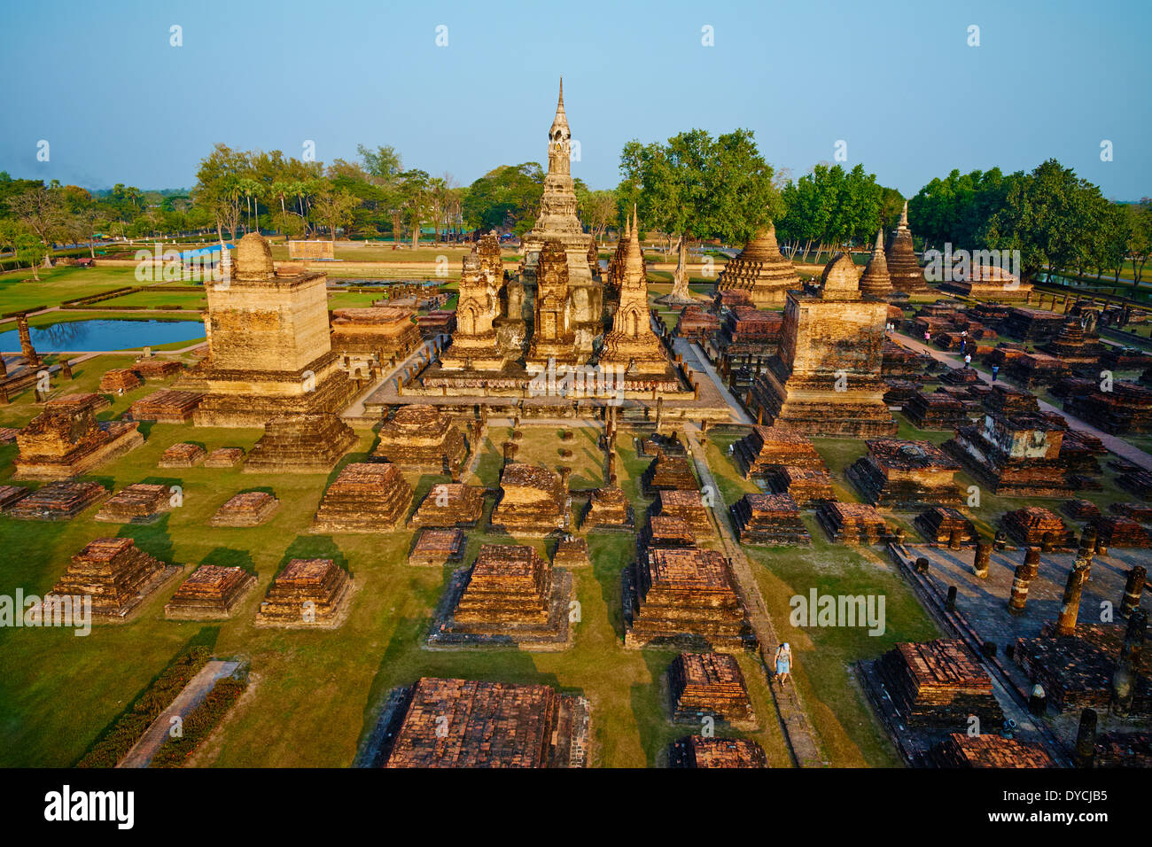 https://mdw-travel-data-us-east-1.s3.amazonaws.com/img/country/Thailand/Historic-City-of-Sukhothai/img_03.jpg