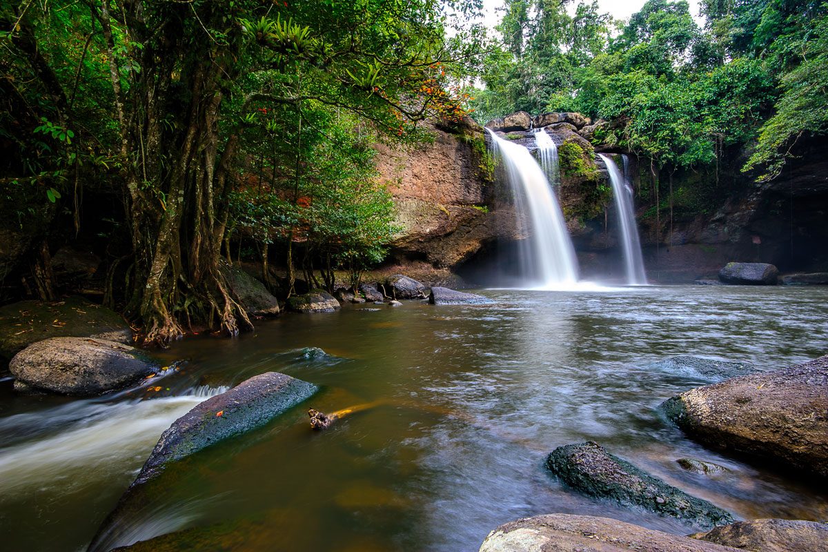 https://mdw-travel-data-us-east-1.s3.amazonaws.com/img/country/Thailand/Khao-Yai-National-Park/img_01.jpg