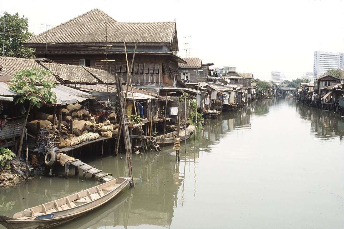 https://mdw-travel-data-us-east-1.s3.amazonaws.com/img/country/Thailand/Klong-Son-Temple/img_02.jpg