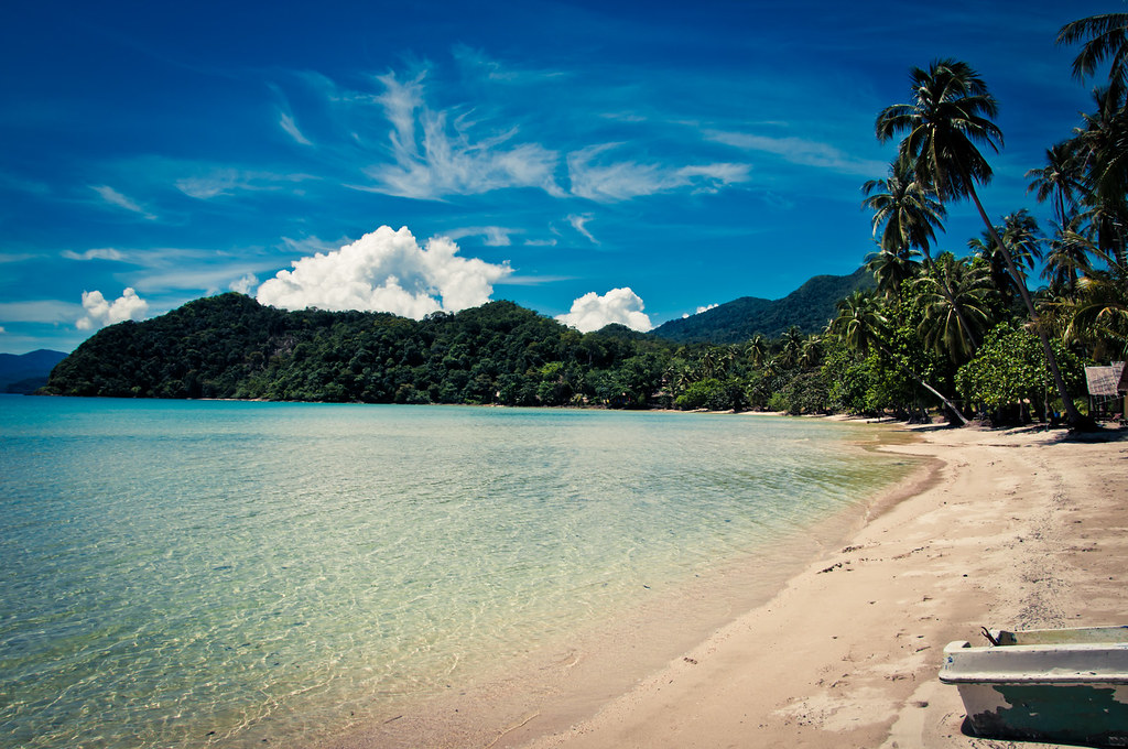 https://mdw-travel-data-us-east-1.s3.amazonaws.com/img/country/Thailand/Long-Beach/img_02.jpg