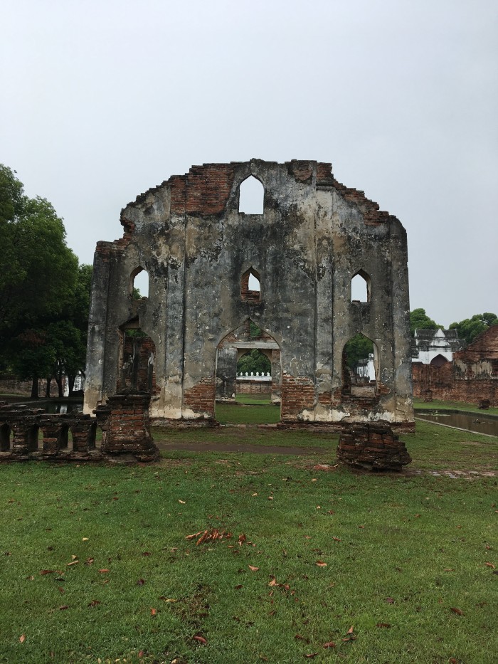 https://mdw-travel-data-us-east-1.s3.amazonaws.com/img/country/Thailand/Lop-Buri/img_03.jpg