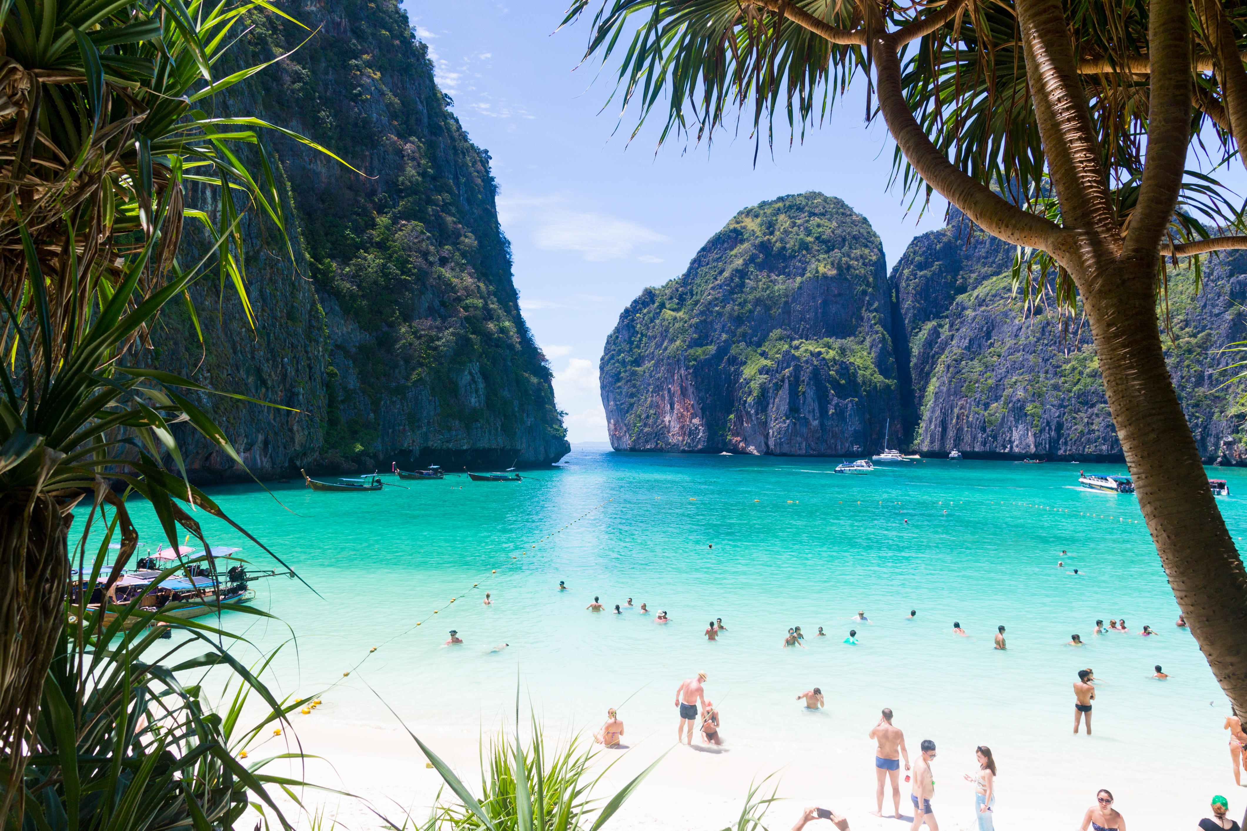 https://mdw-travel-data-us-east-1.s3.amazonaws.com/img/country/Thailand/Maya-Bay/img_00.jpg