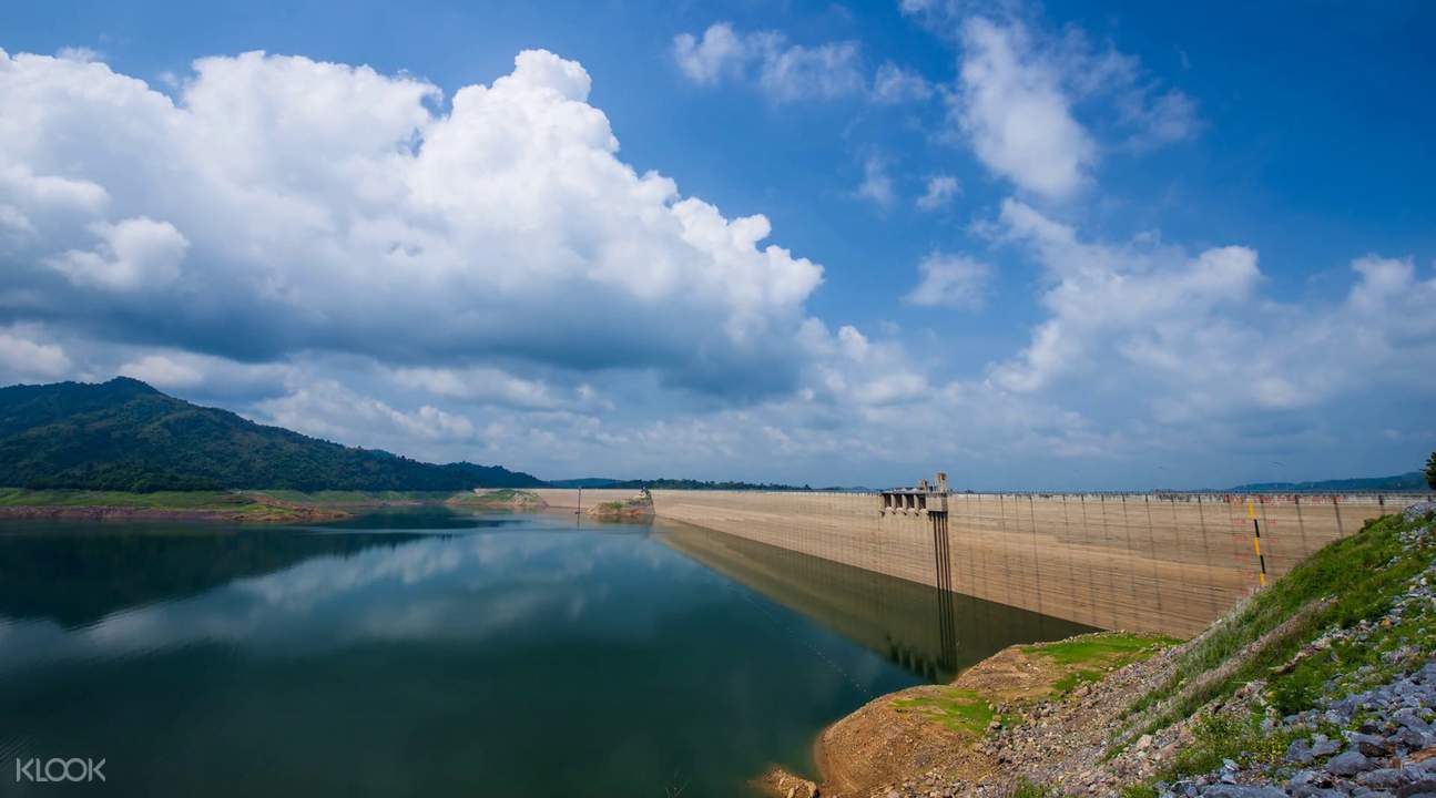 https://mdw-travel-data-us-east-1.s3.amazonaws.com/img/country/Thailand/Nakhon-Nayok/img_01.jpg