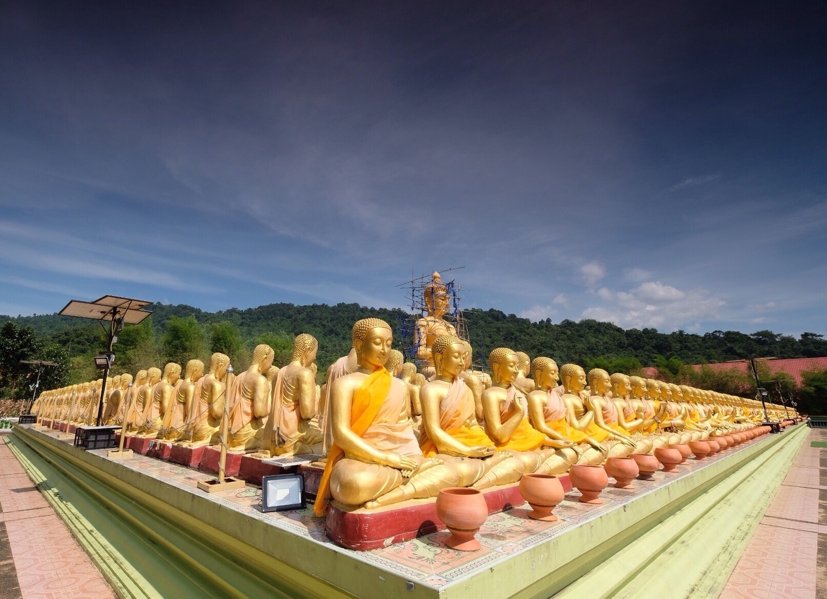 https://mdw-travel-data-us-east-1.s3.amazonaws.com/img/country/Thailand/Nakhon-Nayok/img_03.jpg