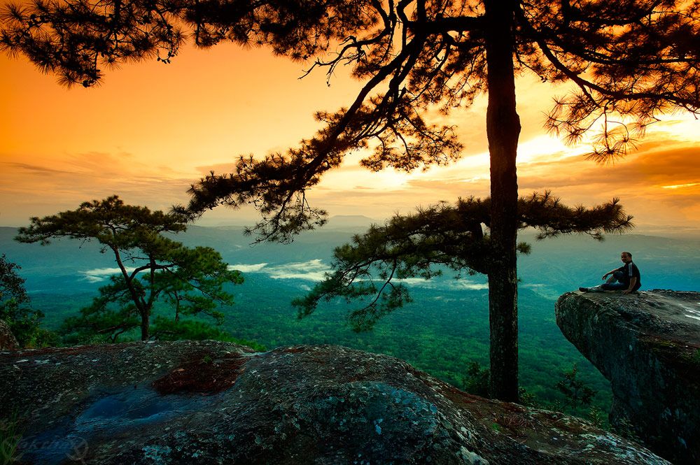 https://mdw-travel-data-us-east-1.s3.amazonaws.com/img/country/Thailand/Phu-Kradueng-National-Park/img_00.jpg