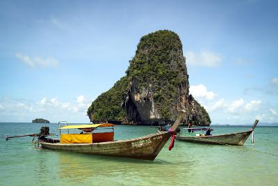 https://mdw-travel-data-us-east-1.s3.amazonaws.com/img/country/Thailand/Pranang-Longtail-Boat-Tours/img_02.jpg