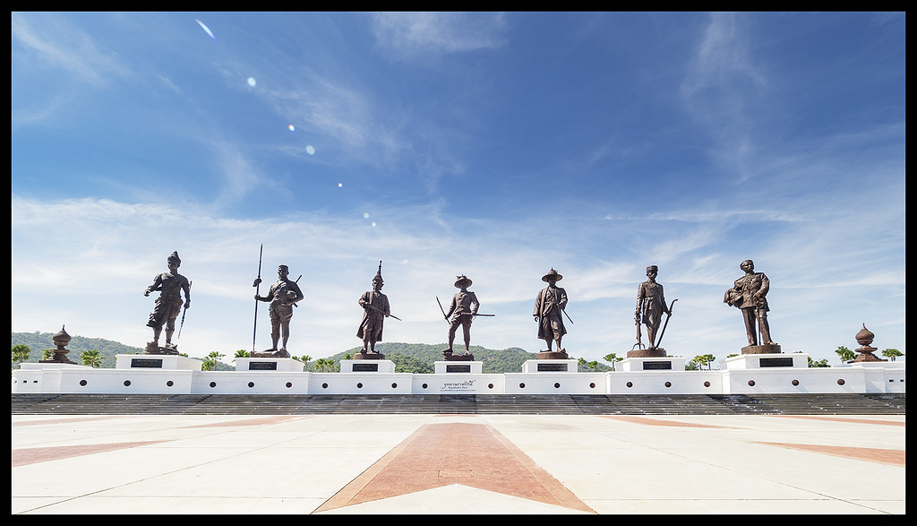 https://mdw-travel-data-us-east-1.s3.amazonaws.com/img/country/Thailand/Rajabhakti-Park/img_00.jpg