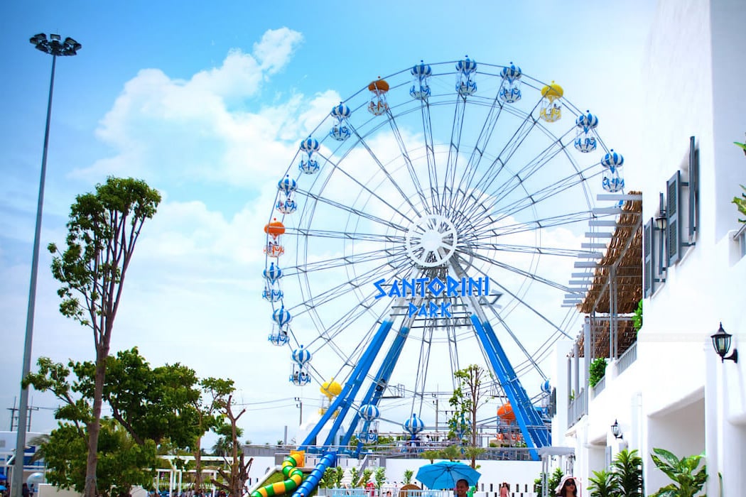 https://mdw-travel-data-us-east-1.s3.amazonaws.com/img/country/Thailand/Santorini-Park/img_02.jpg