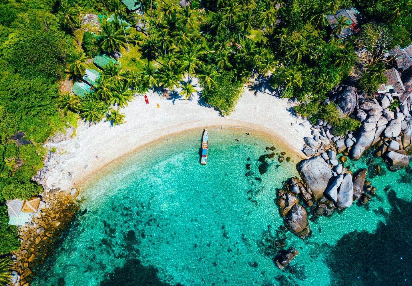 https://mdw-travel-data-us-east-1.s3.amazonaws.com/img/country/Thailand/Tao-Thong-Beach/img_00.jpg