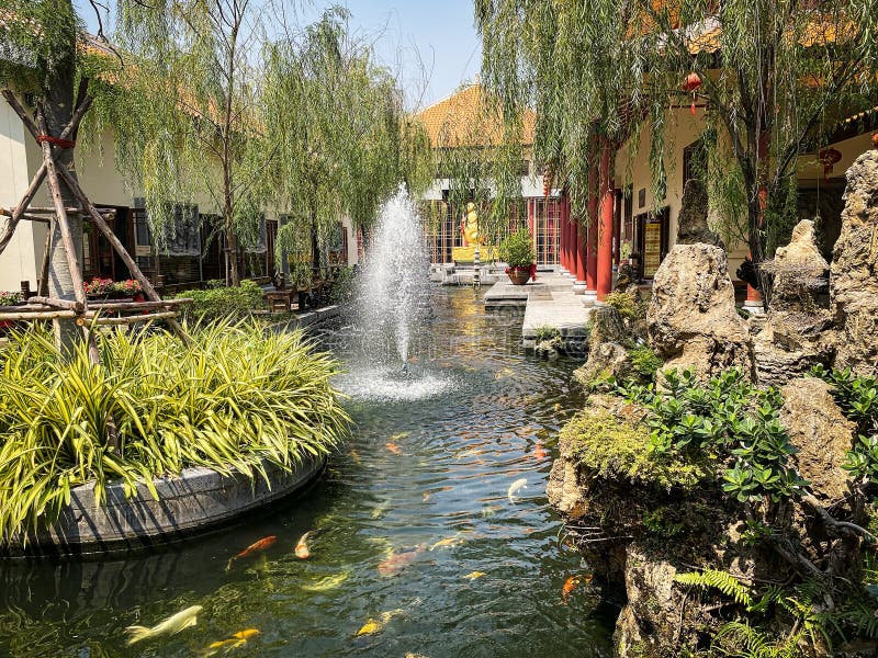 https://mdw-travel-data-us-east-1.s3.amazonaws.com/img/country/Thailand/Thai-Chinese-Cultural-Center/img_01.jpg