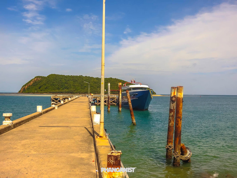 https://mdw-travel-data-us-east-1.s3.amazonaws.com/img/country/Thailand/Thong-Sala-Pier/img_02.jpg