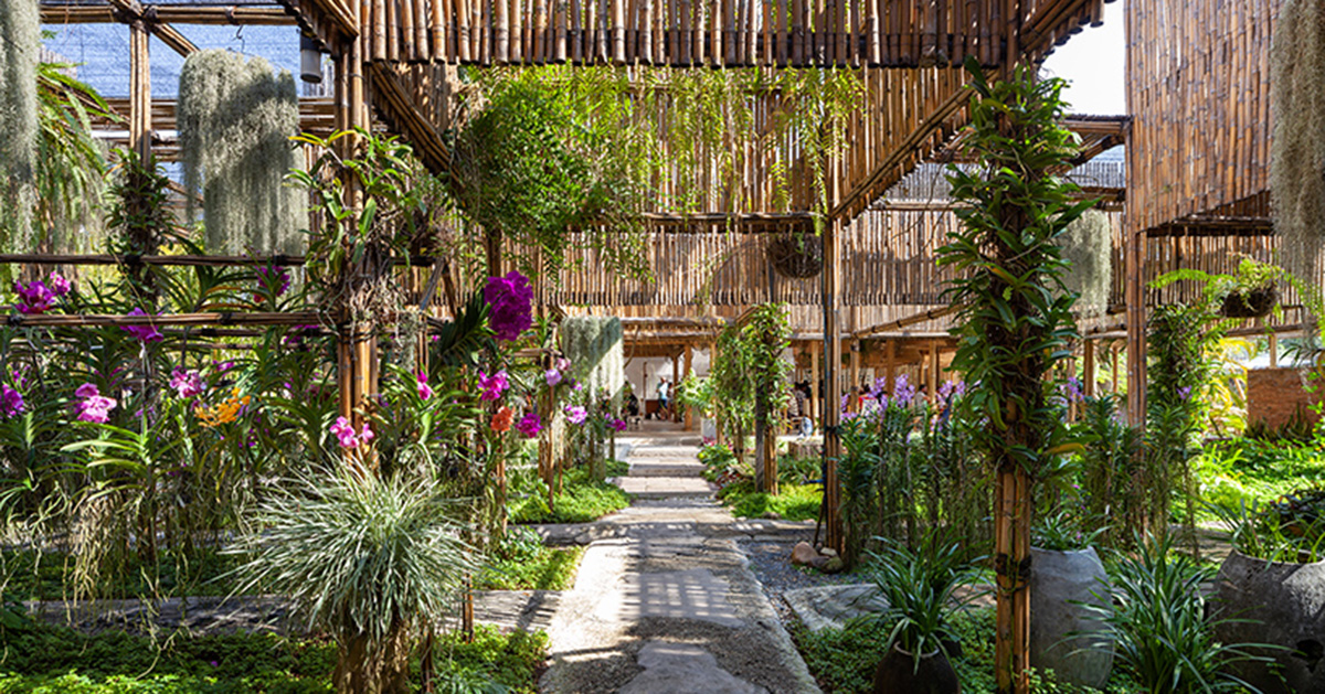 https://mdw-travel-data-us-east-1.s3.amazonaws.com/img/country/Thailand/Udon-Sunshine-Orchid-Farm/img_03.jpg
